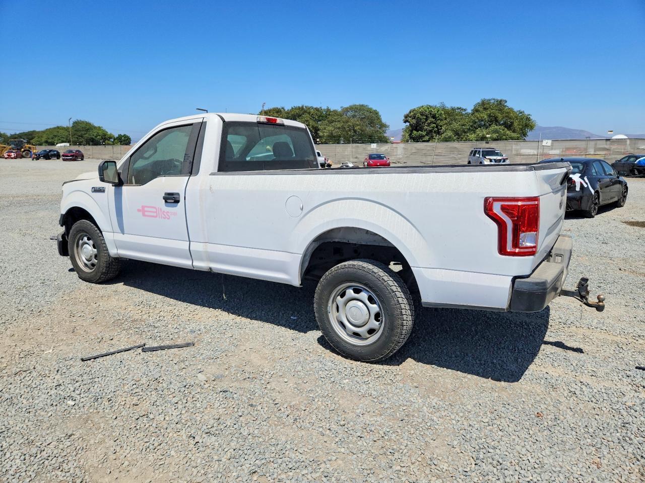 2016 Ford F150 - Фото 2