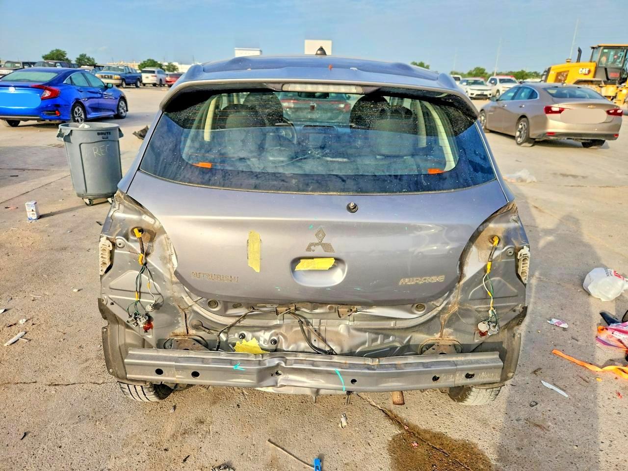 2019 Mitsubishi Mirage Es - Image 6
