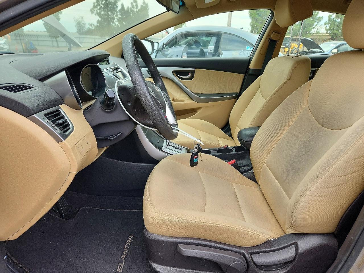 2012 Hyundai Elantra Gls - Фото 7