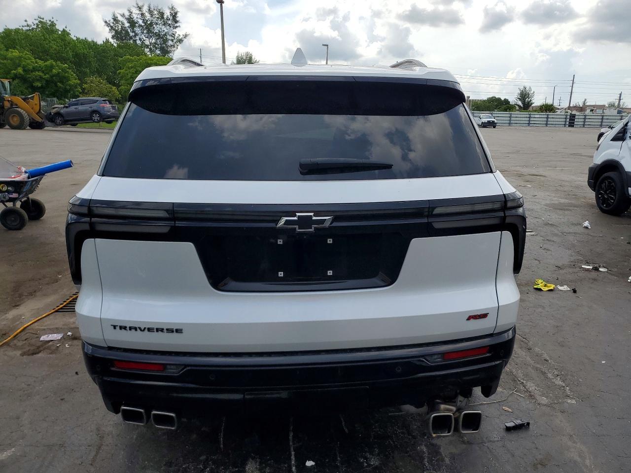 2024 Chevrolet Traverse Rs - Image 6