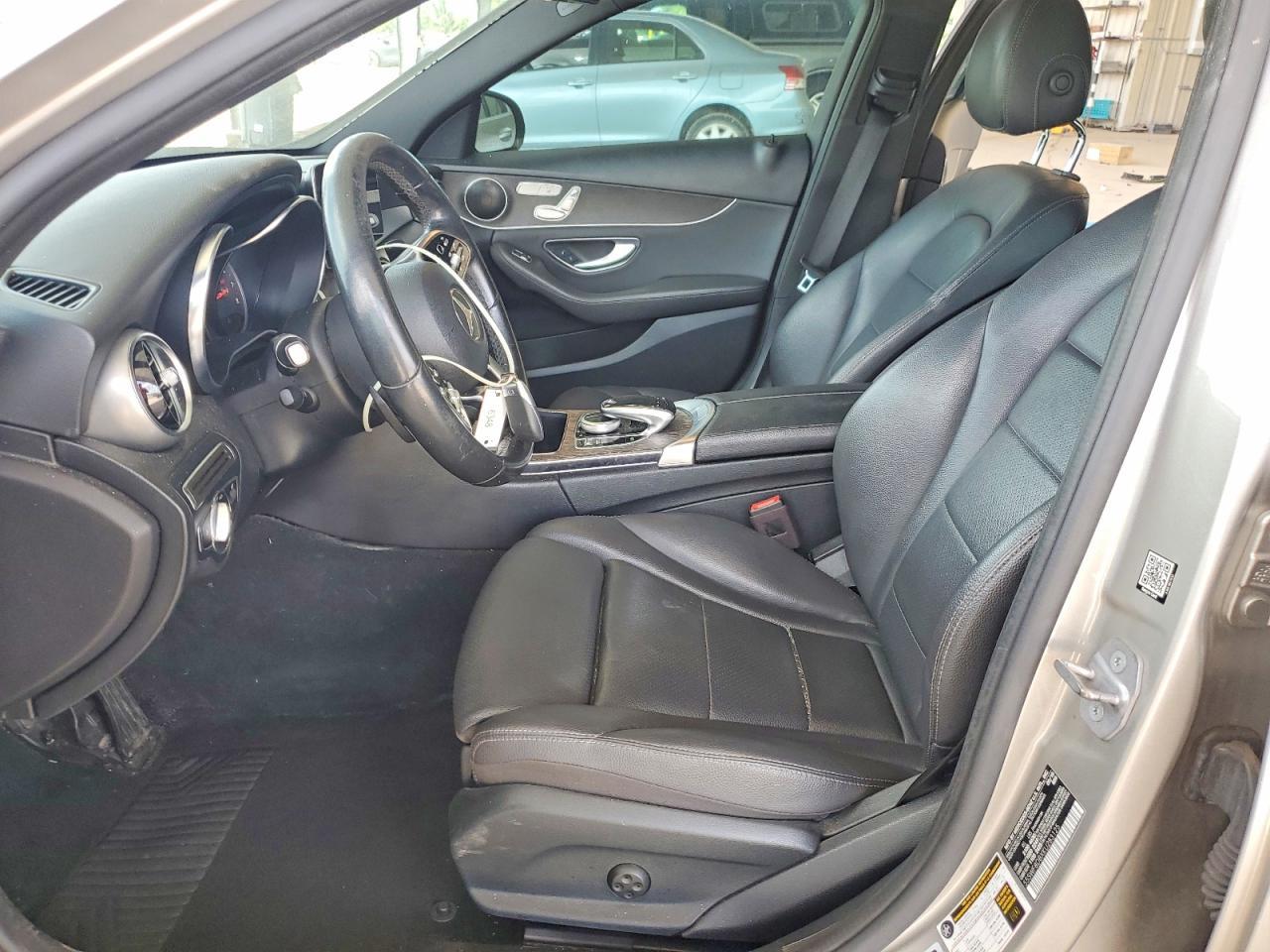 2019 Mercedes-Benz C 300 - Image 7