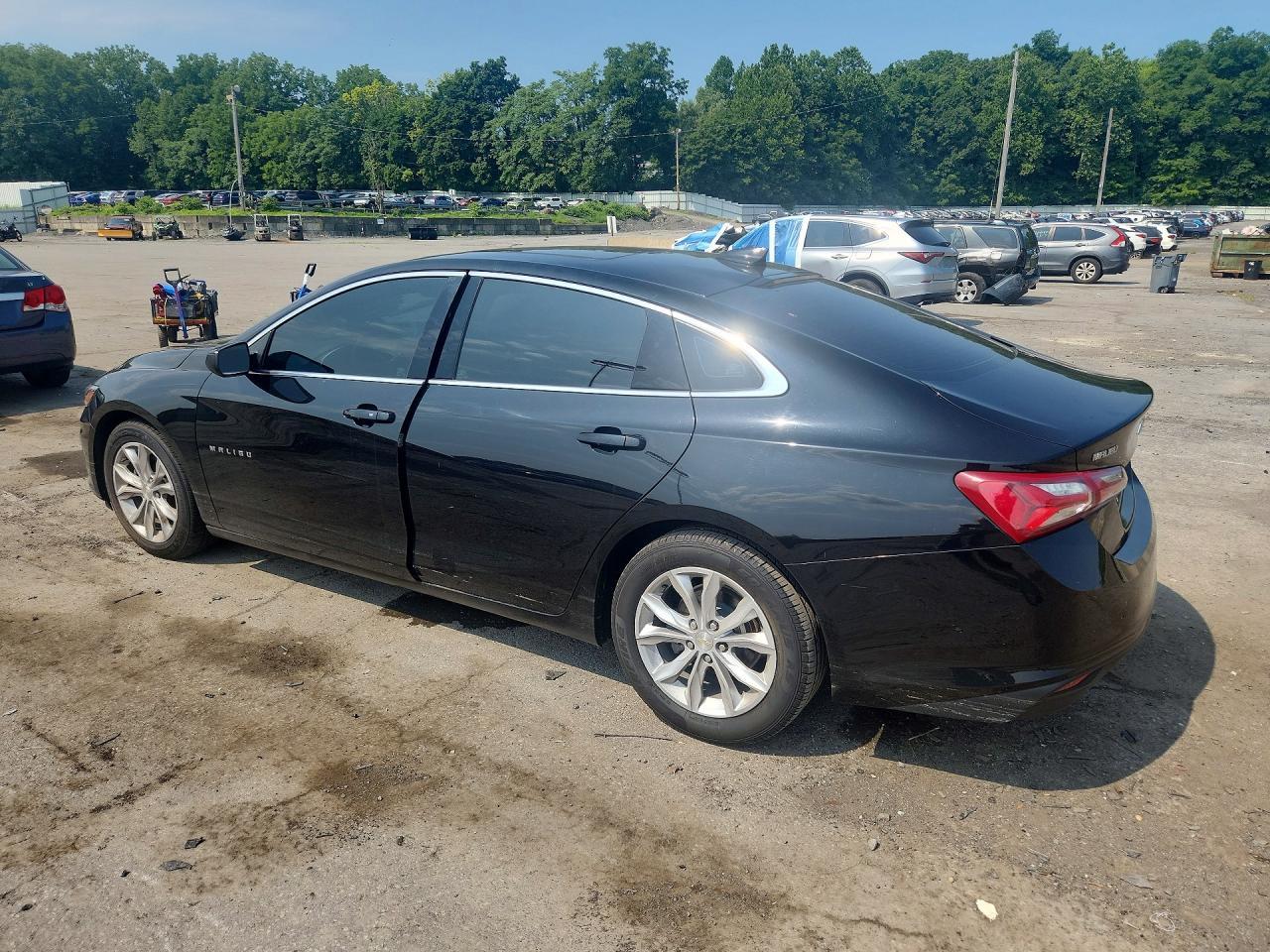 2022 Chevrolet Malibu Lt - Фото 2
