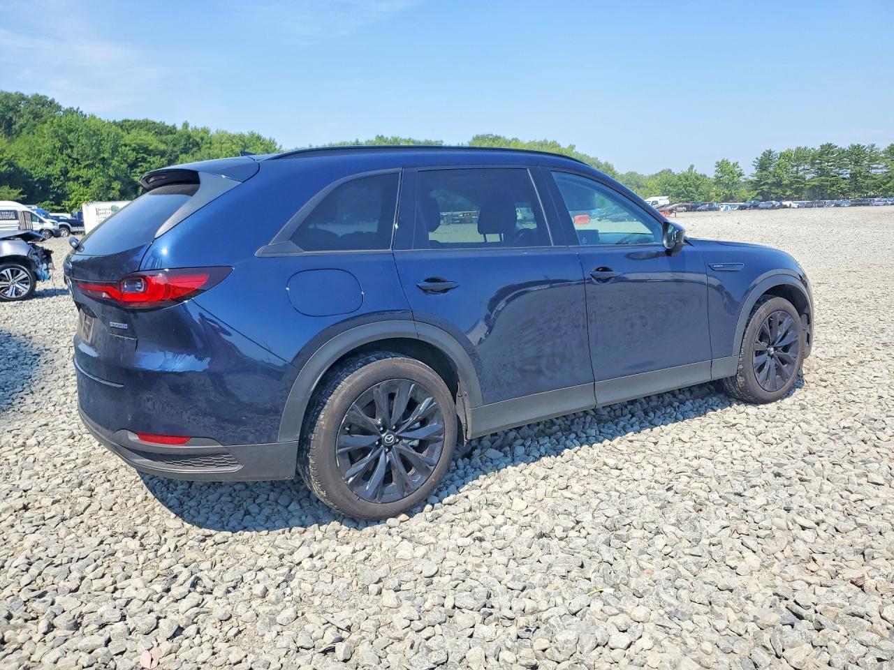 2025 Mazda Cx-90 Premium Sport - Image 3