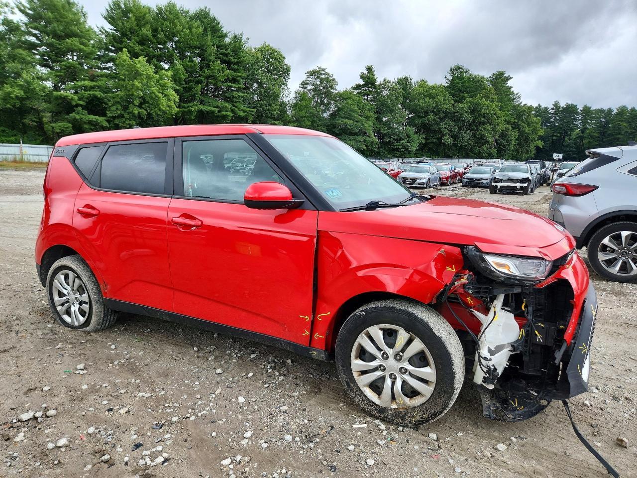2020 Kia Soul Lx - Image 4