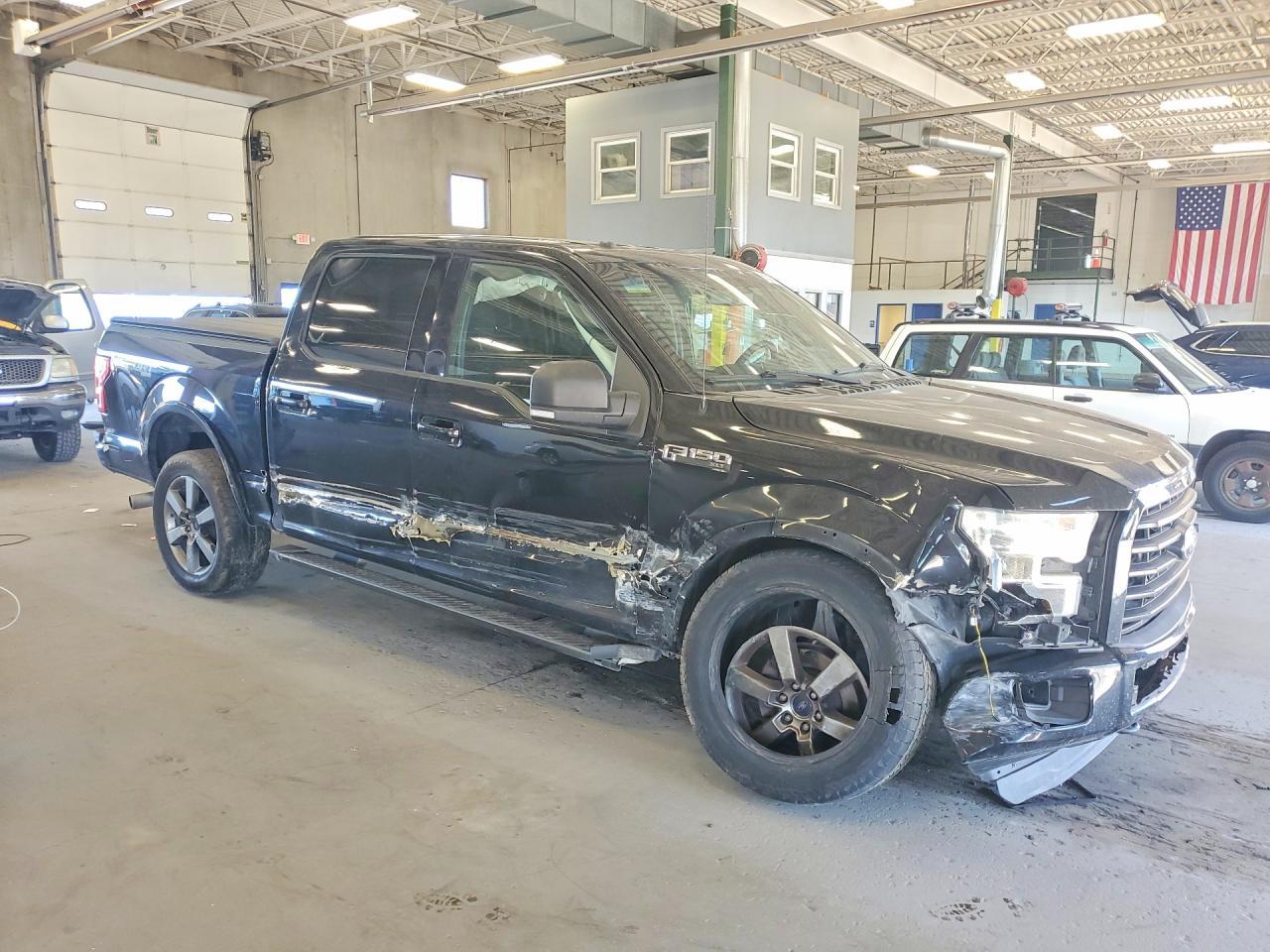 2016 Ford F150 Supercrew - Фото 4