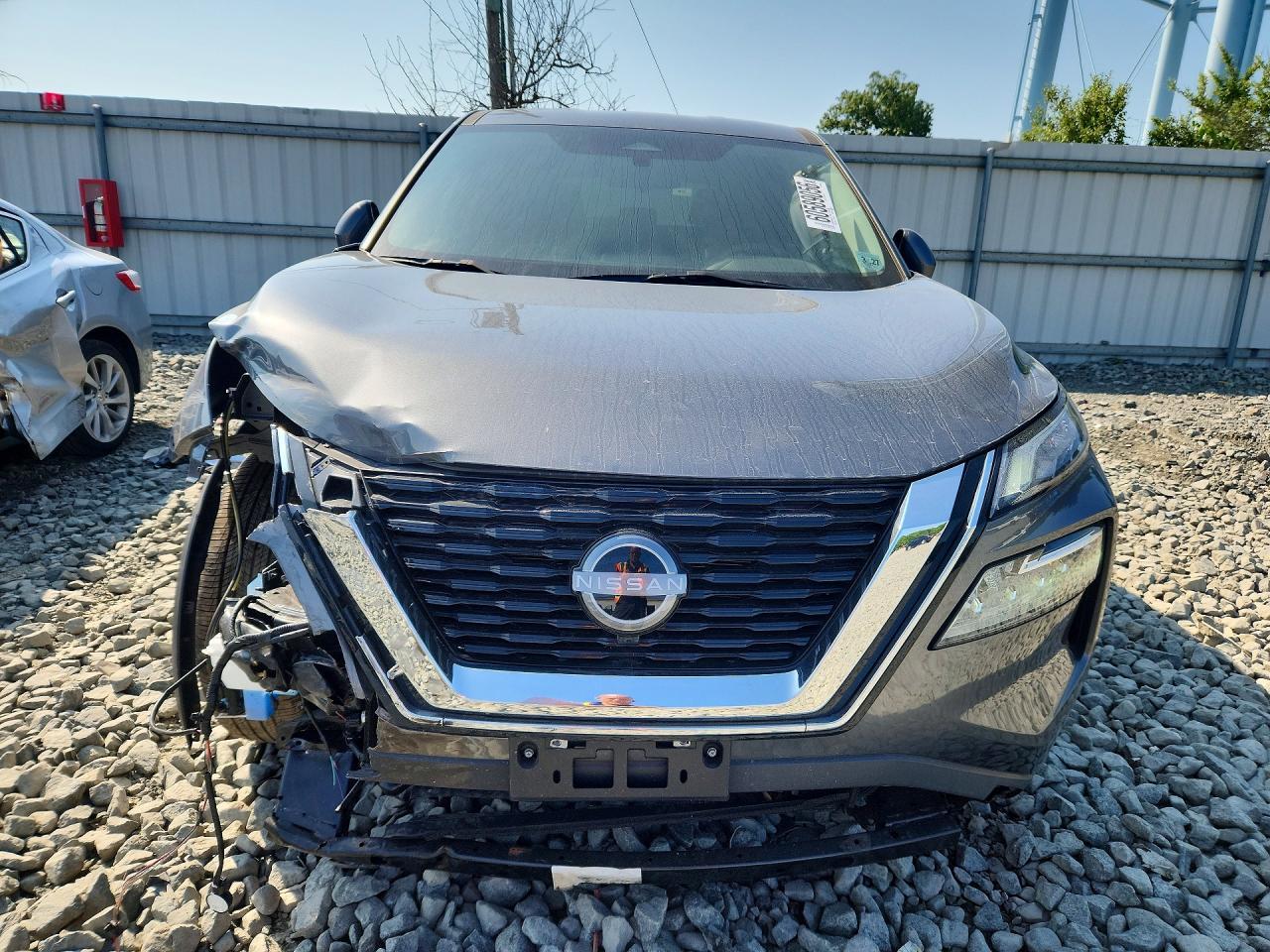 2022 Nissan Rogue Sv - Image 5