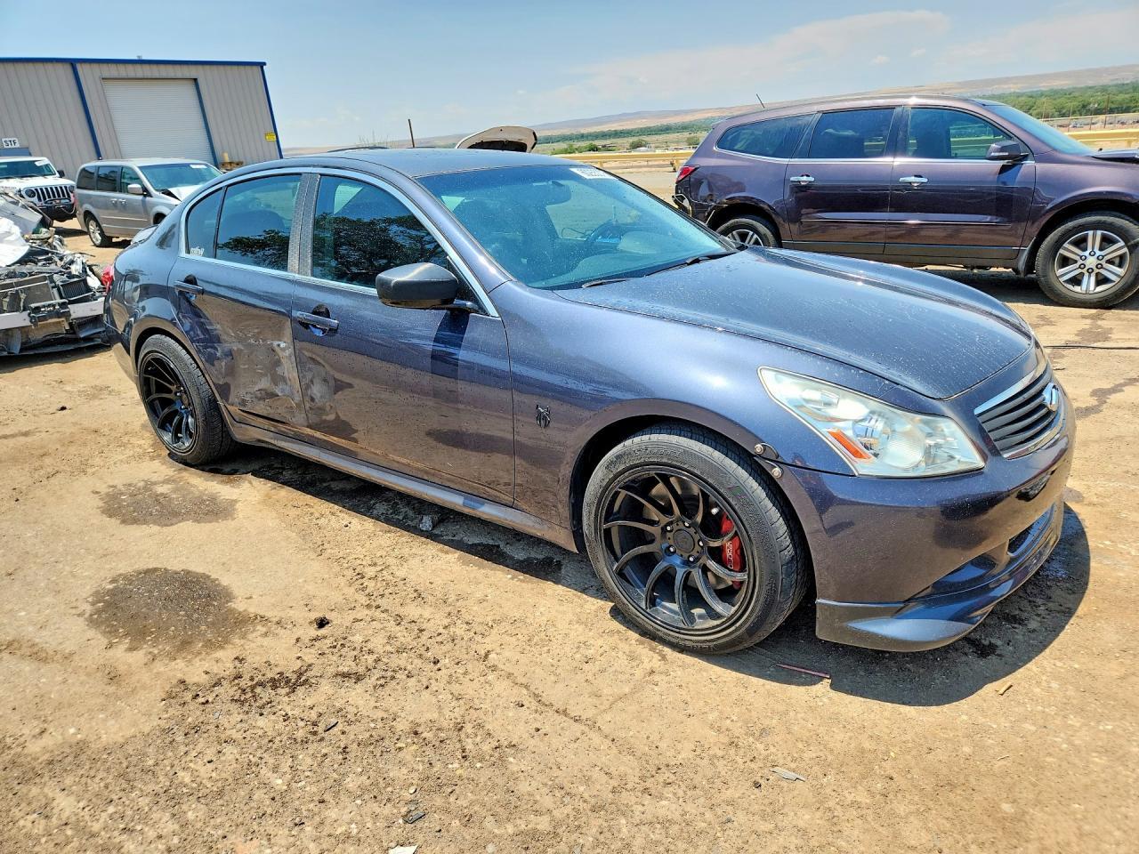 2009 Infiniti G37 Base/Journey/Sport - Image 4