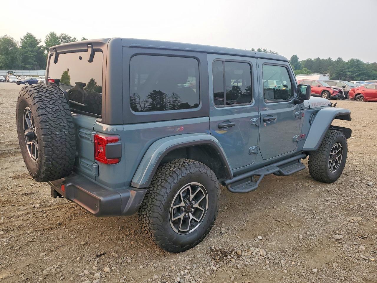 2025 Jeep Wrangler Rubicon - Фото 3