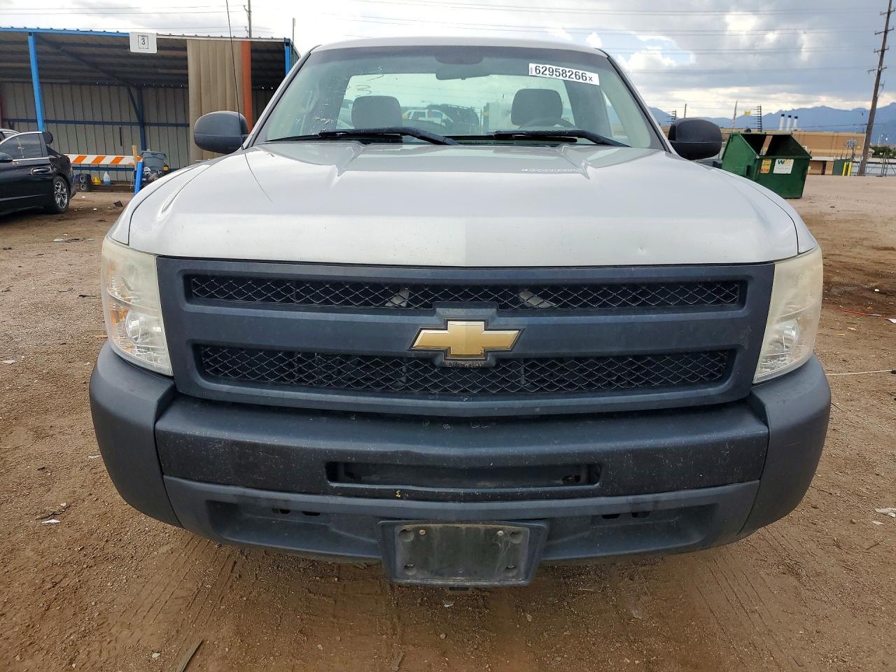 2011 Chevrolet Silverado C1500 - Фото 5