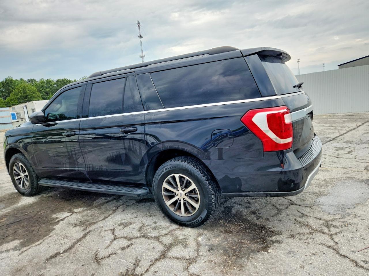 2019 Ford Expedition Max Xlt - Фото 2