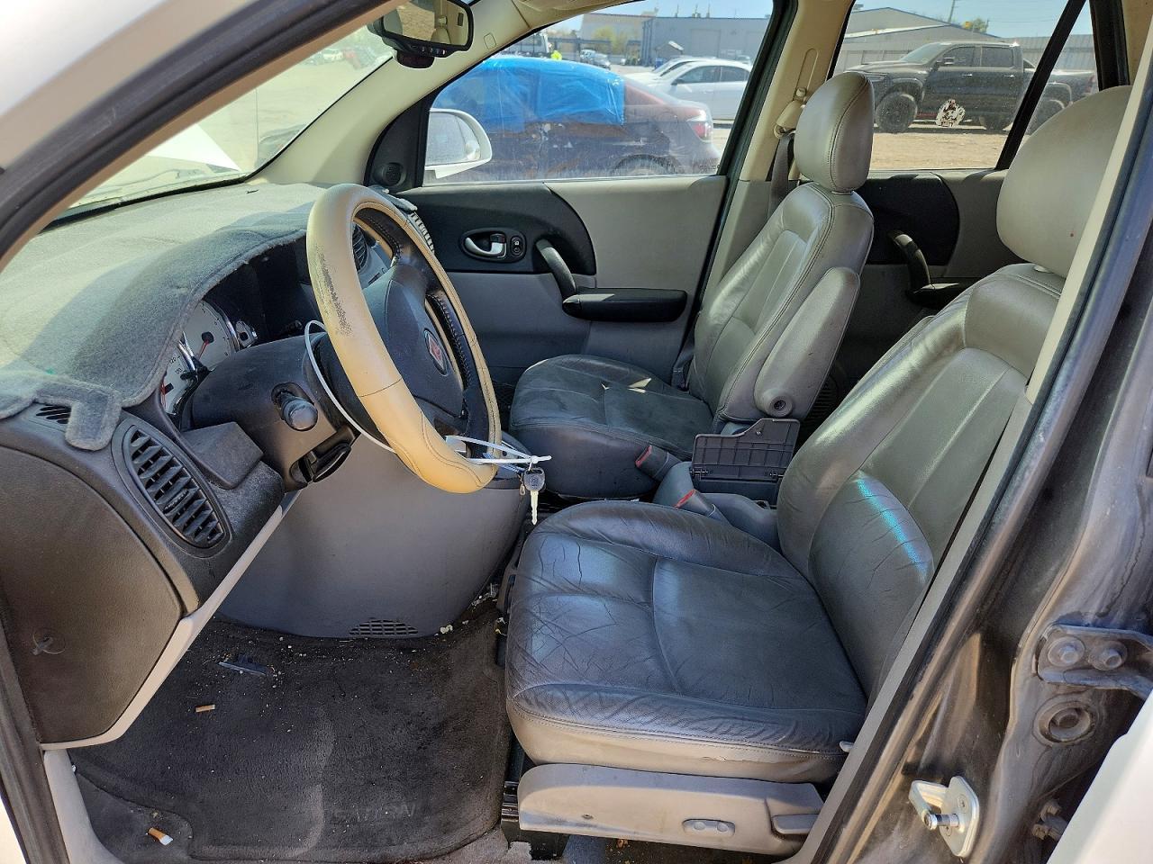 2005 Saturn Vue - Image 7