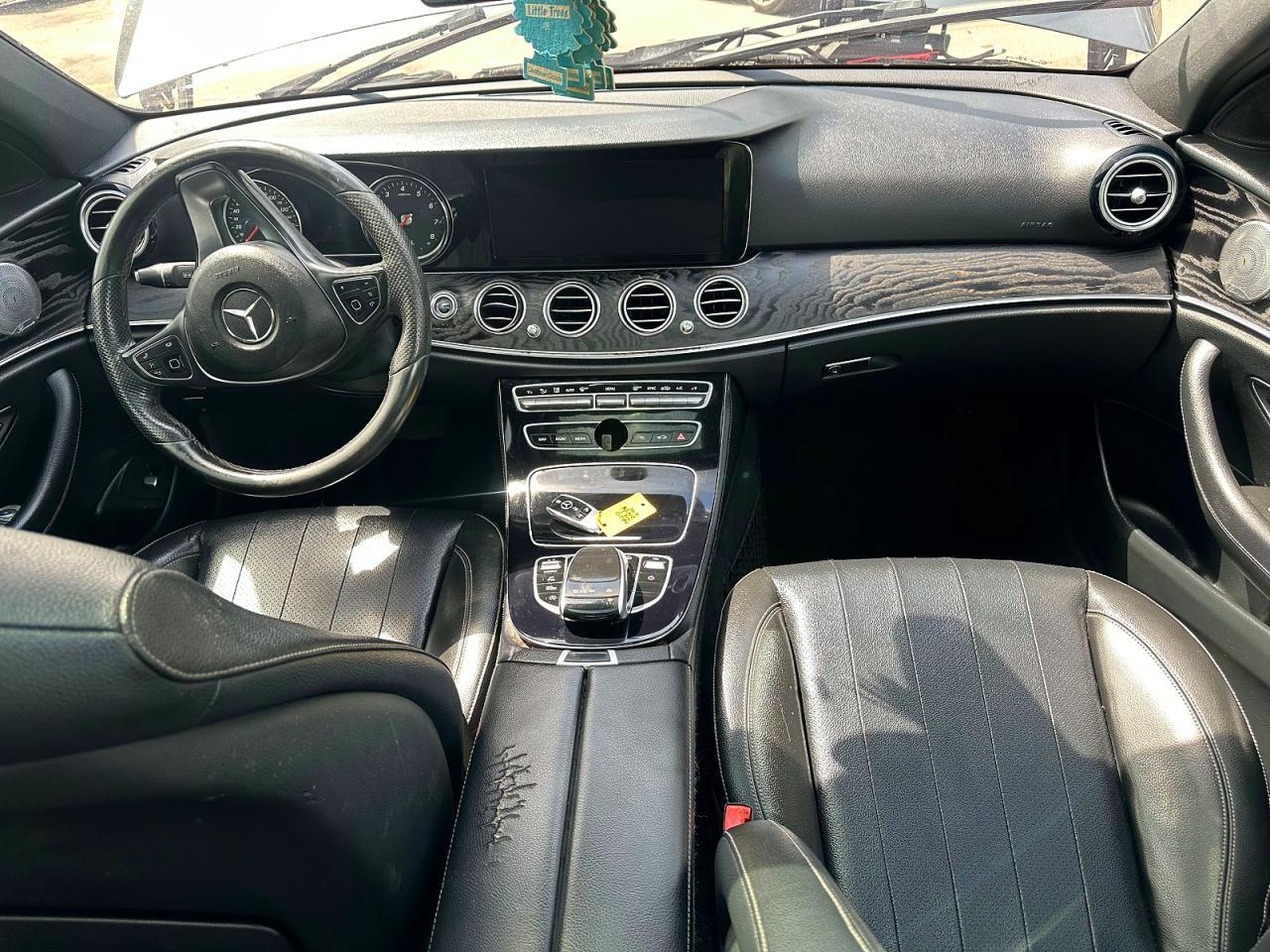 2017 Mercedes-Benz E 300 4Matic - Фото 5