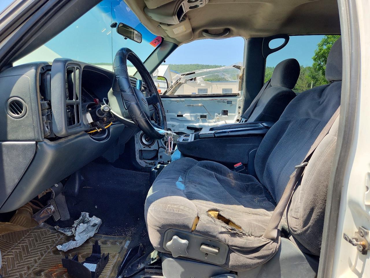 2002 Chevrolet Silverado K2500 Heavy Duty - Фото 7