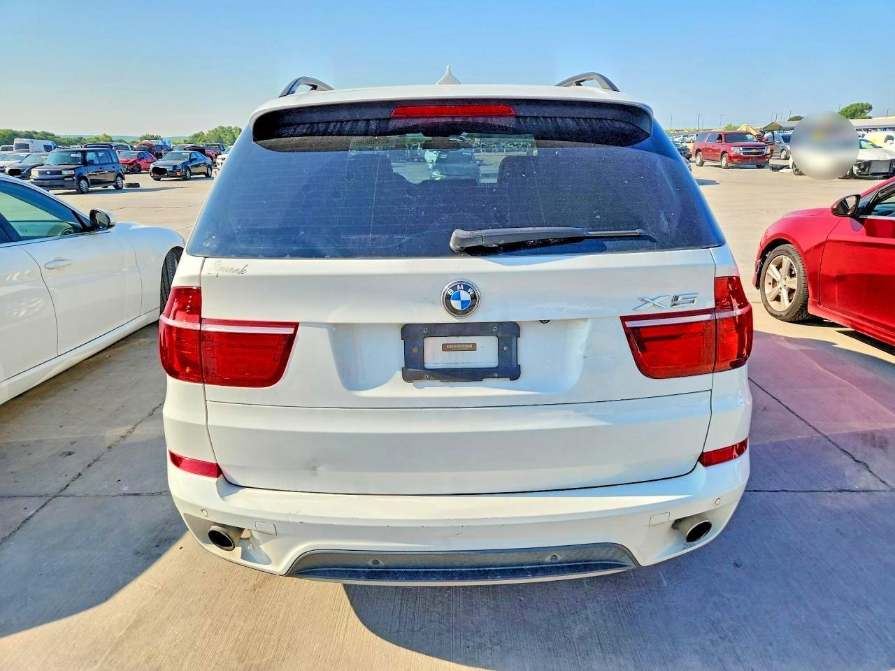 2013 BMW X5 xDrive35I - Image 6