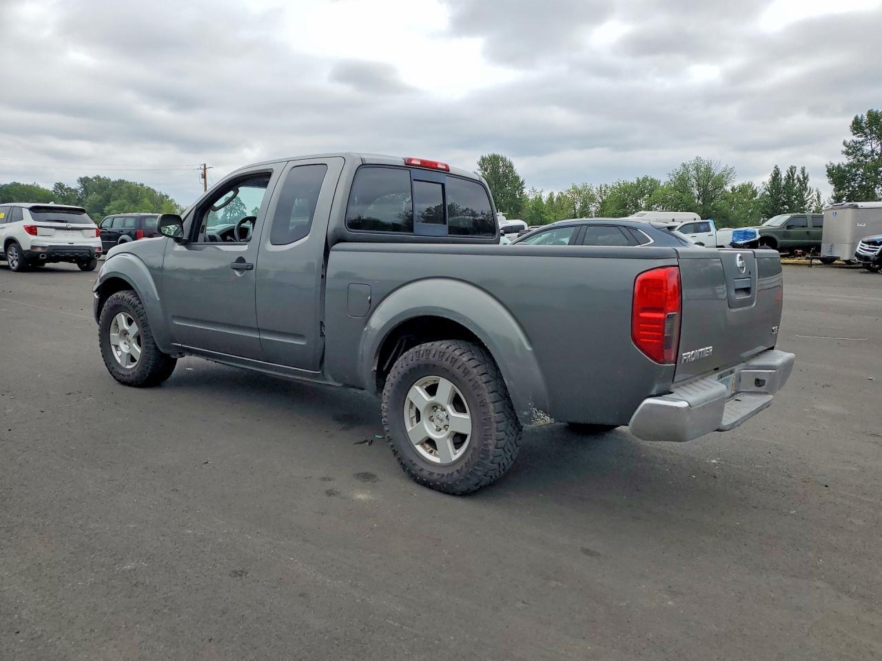 2007 Nissan Frontier Se - Фото 2