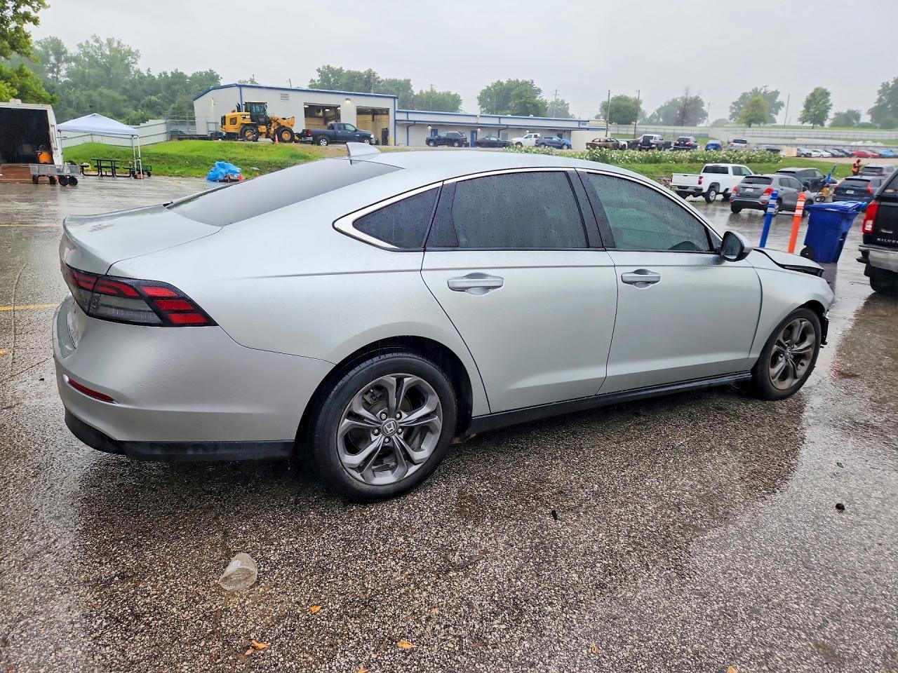 2024 Honda Accord Ex - Image 3