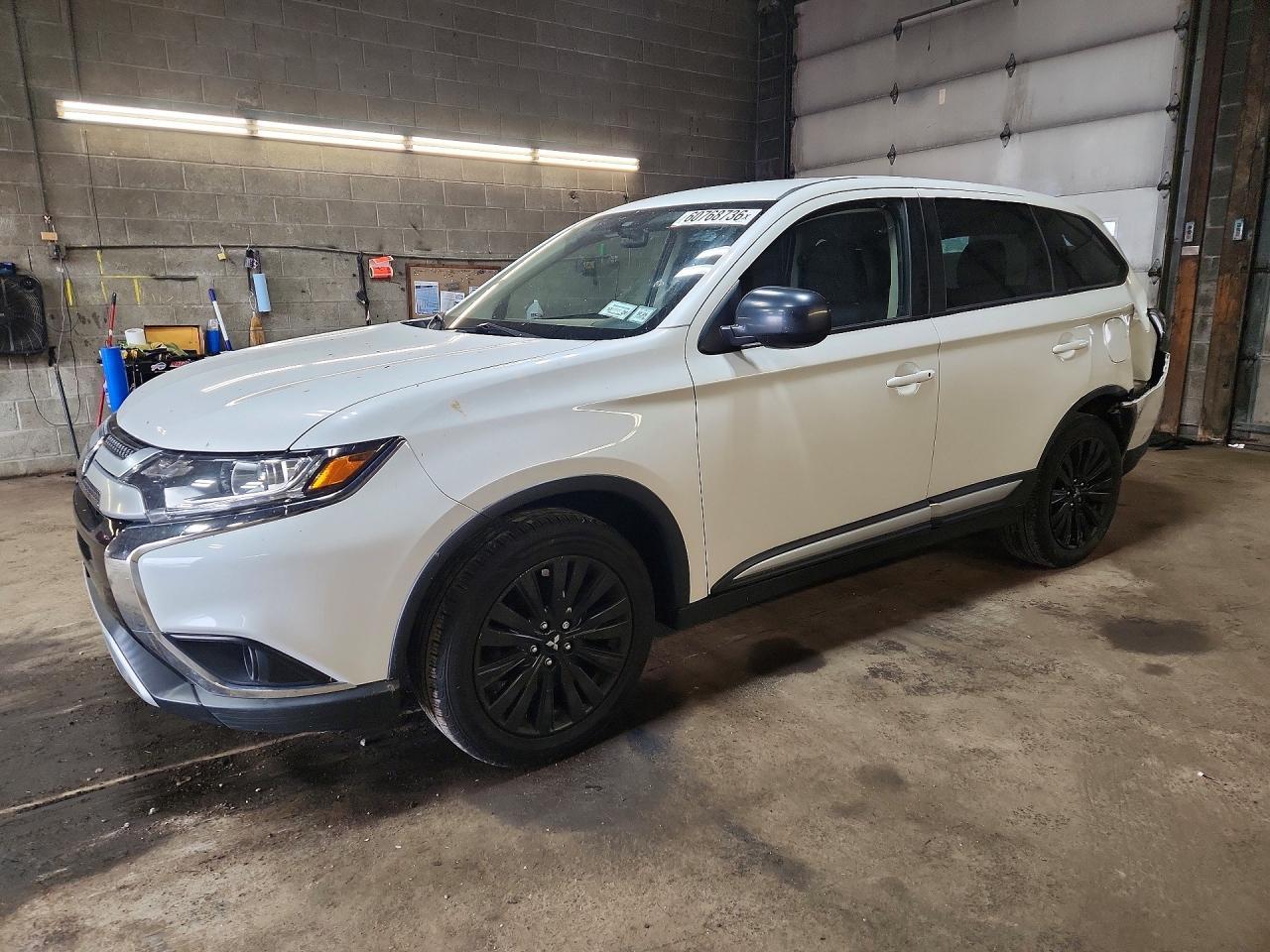 2019 Mitsubishi Outlander Se