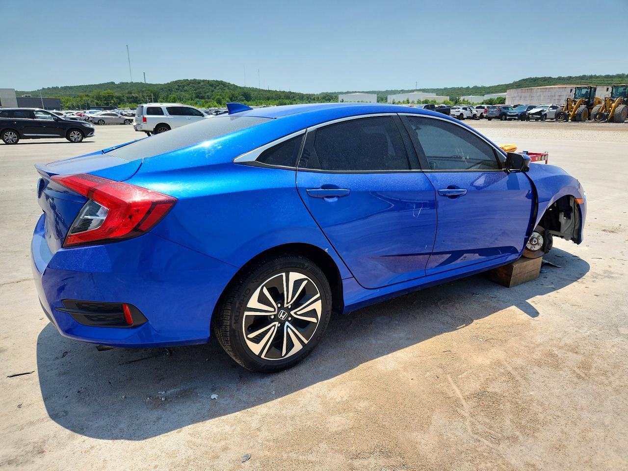 2018 Honda Civic Ex - Фото 3