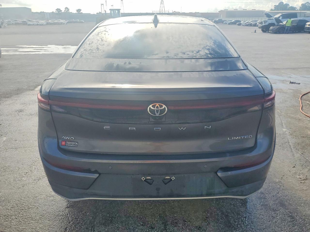 2023 Toyota Crown Limited - Image 6