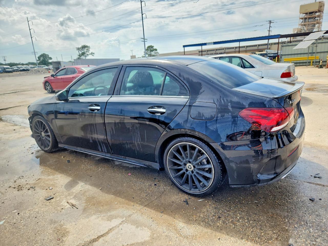 2022 Mercedes-Benz A 220 - Image 2