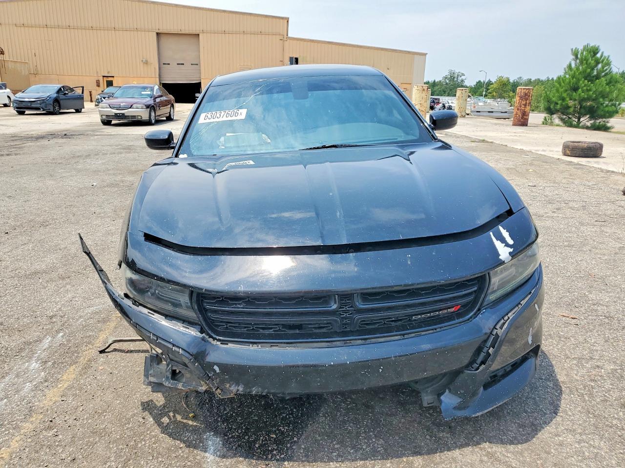 2016 Dodge Charger R/T - Image 5