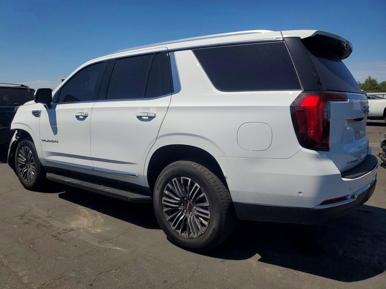 2026 GMC Yukon Elevation - Image 2