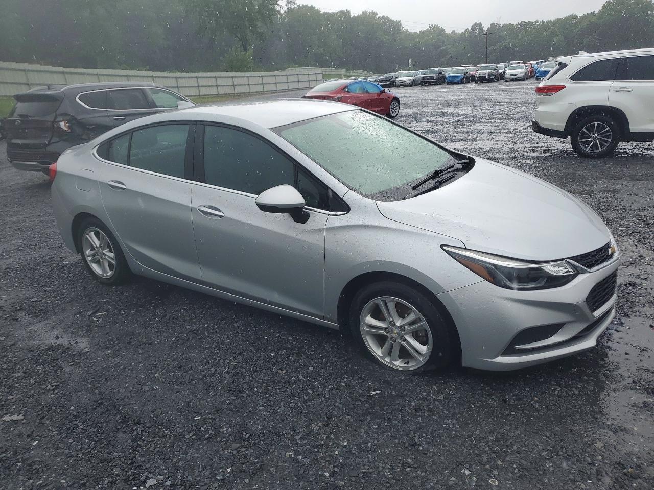 2018 Chevrolet Cruze Lt - Фото 4