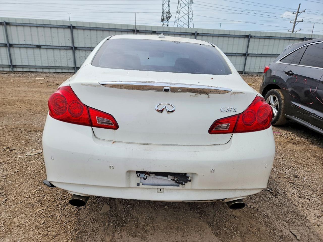 2013 Infiniti G37 Sedan X - Image 6