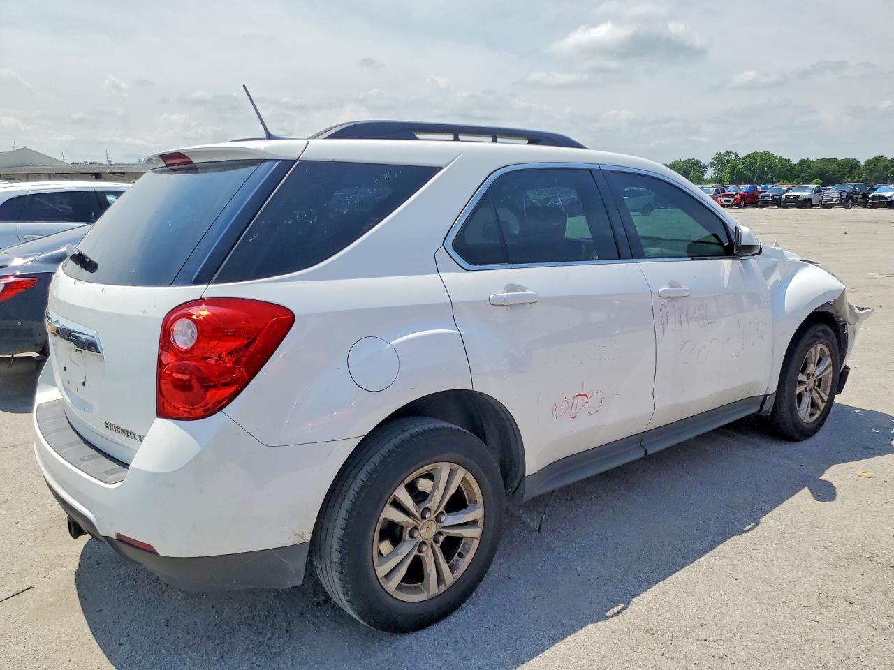 2014 Chevrolet Equinox Lt - Image 3