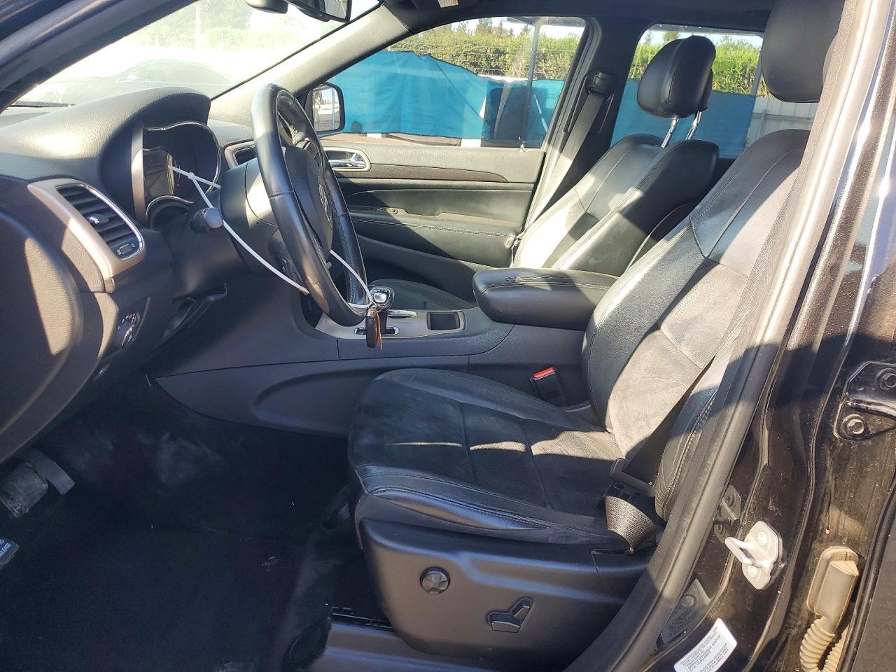 2015 Jeep Grand Cherokee Laredo - Image 7