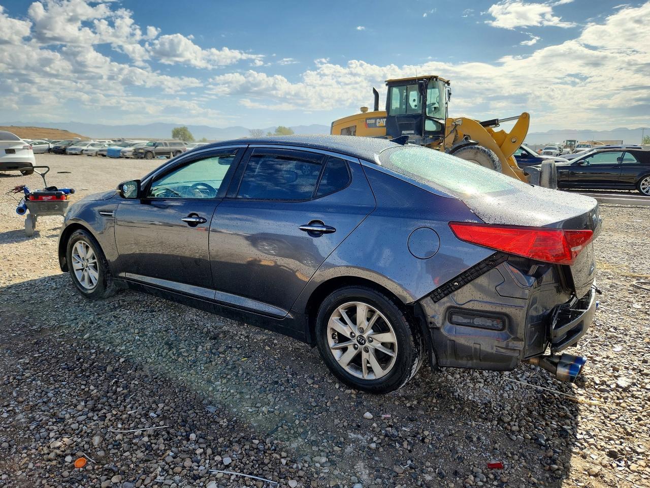 2011 Kia Optima Ex - Image 2