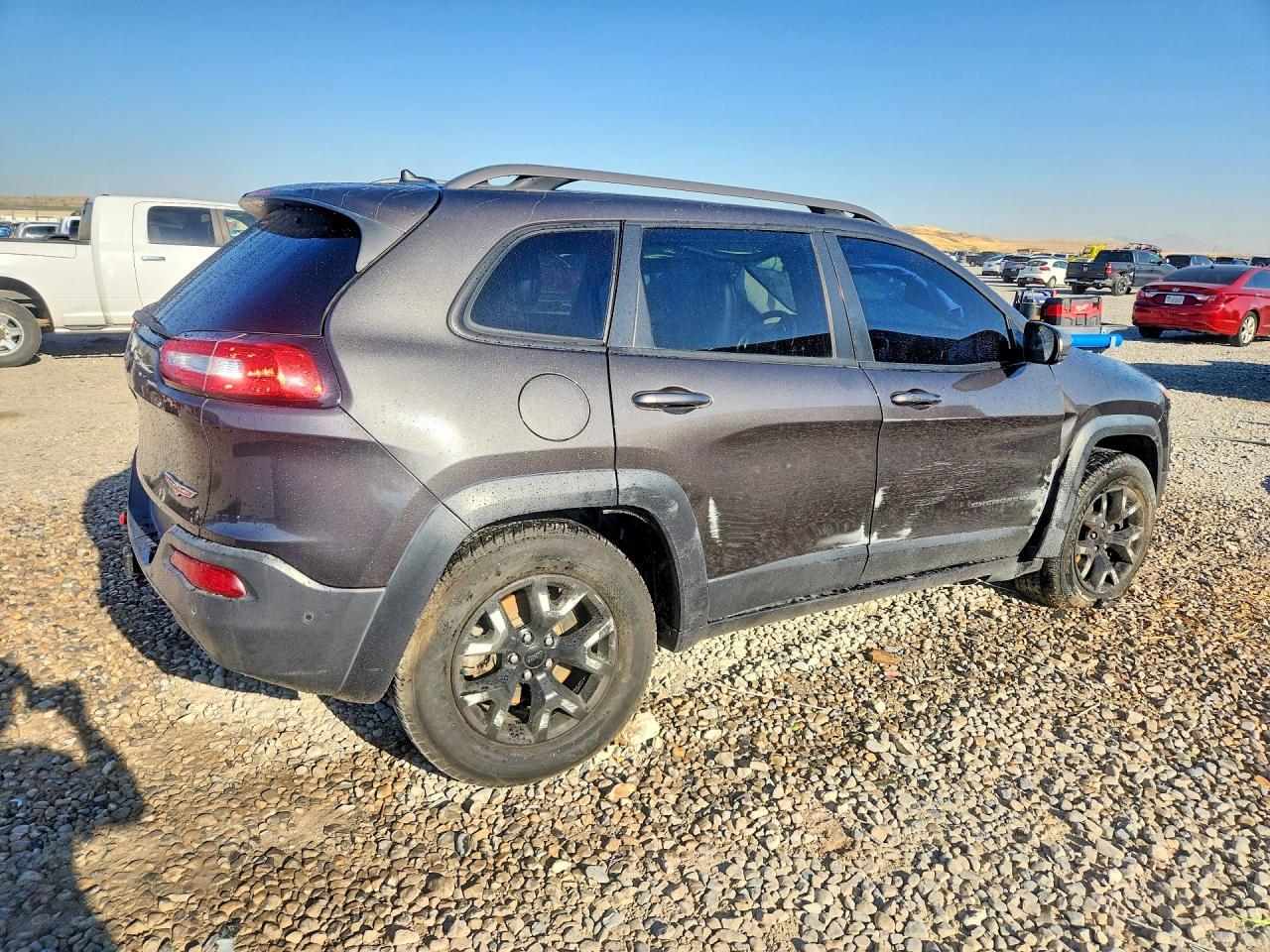 2014 Jeep Cherokee Trailhawk - Image 3