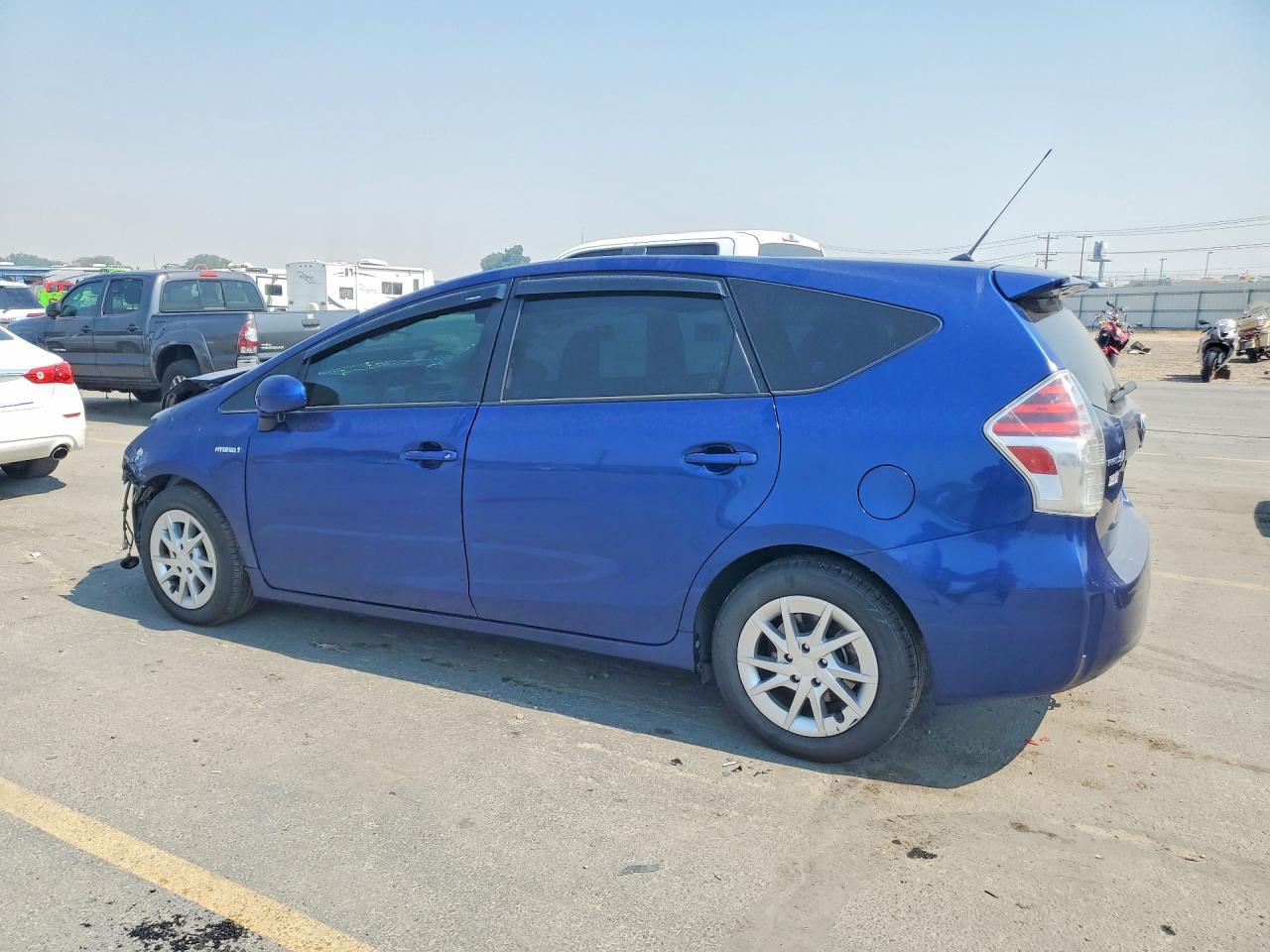 2015 Toyota Prius V Two - Image 2