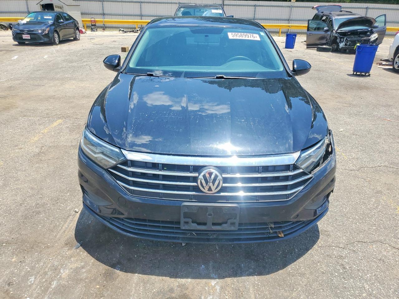 2019 Volkswagen Jetta S/Se/R-Line - Фото 5