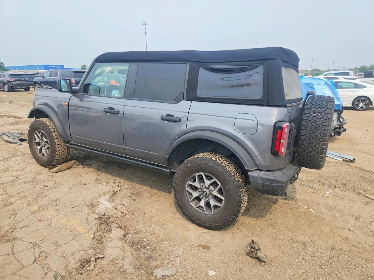 2024 Ford Bronco Badlands - Фото 2