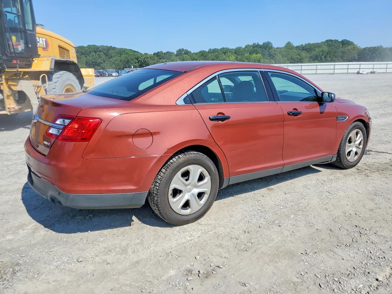 2016 Ford Taurus Police Interceptor - Image 3