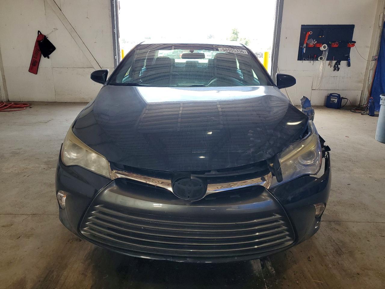 2017 Toyota Camry Le - Image 5