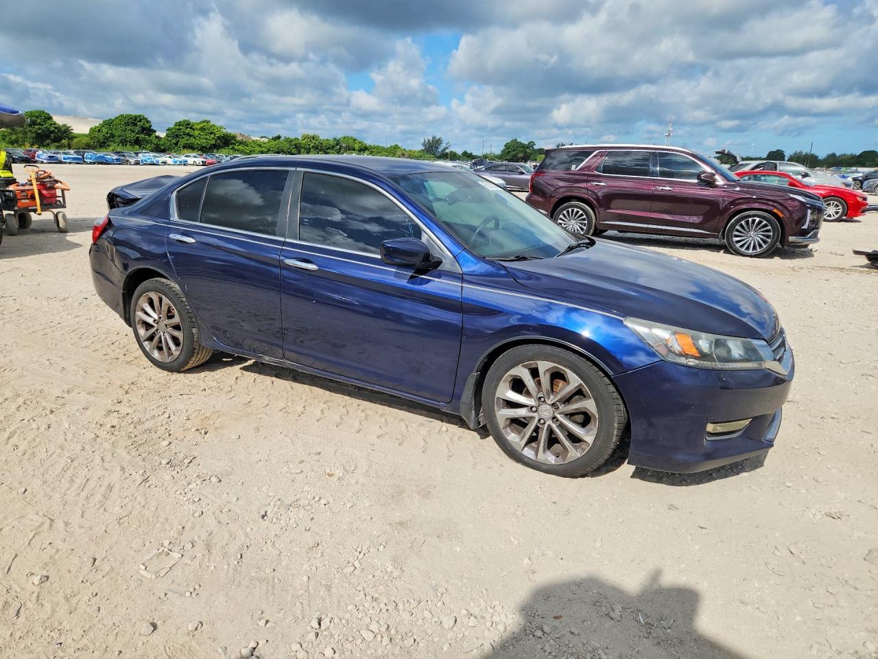 2014 Honda Accord Sport - Image 4