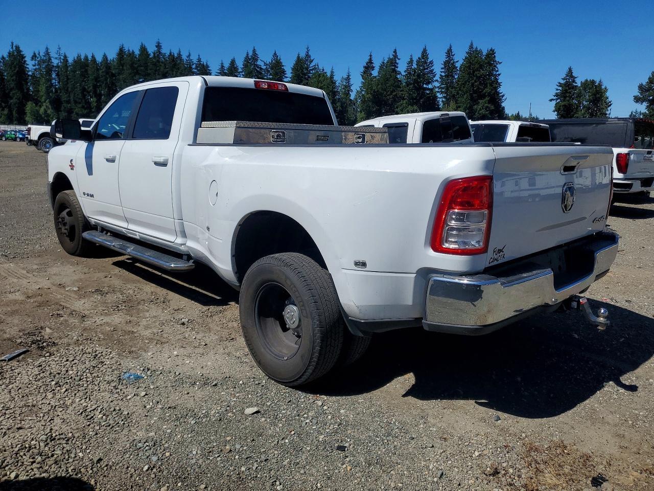 2021 Ram 3500 Big Horn - Фото 2