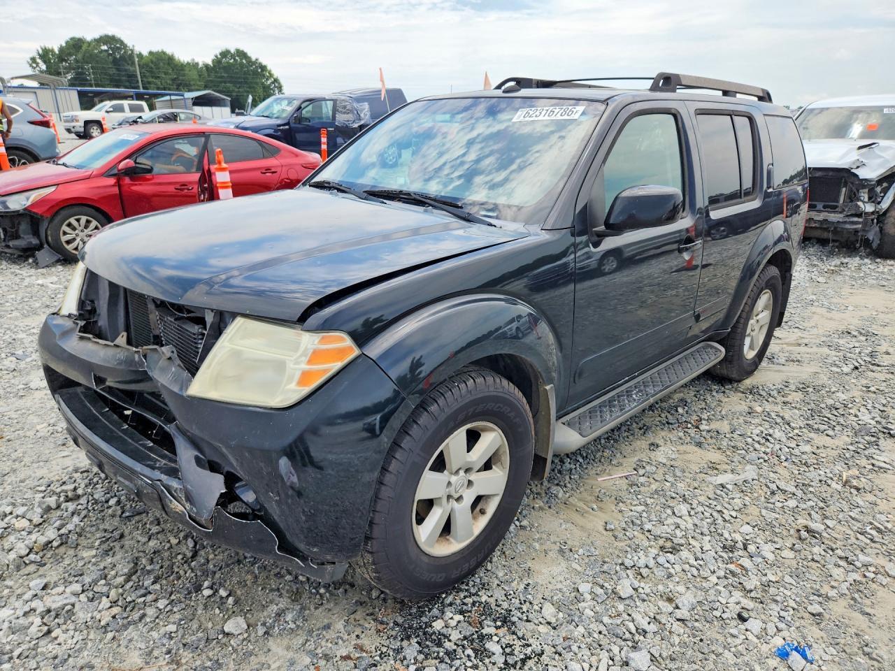 2008 Nissan Pathfinder S