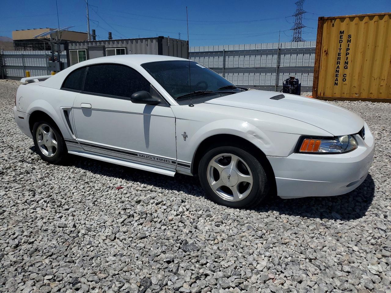2001 Ford Mustang - Фото 4