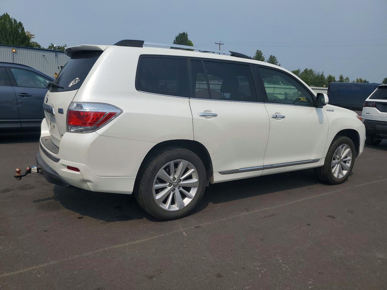 2013 Toyota Highlander Hybrid Limited - Фото 3