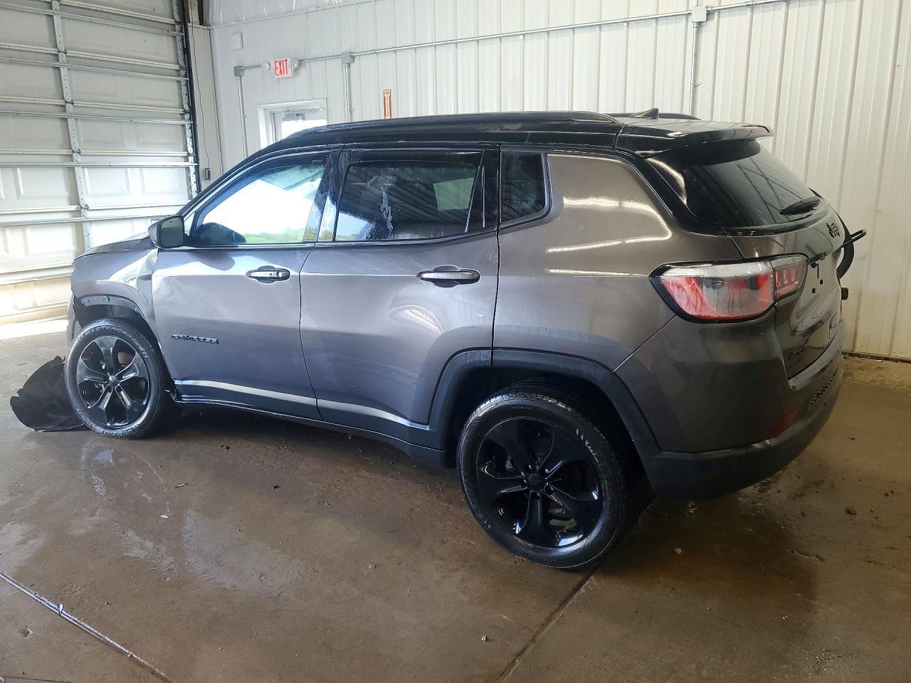 2019 Jeep Compass Latitude - Фото 2