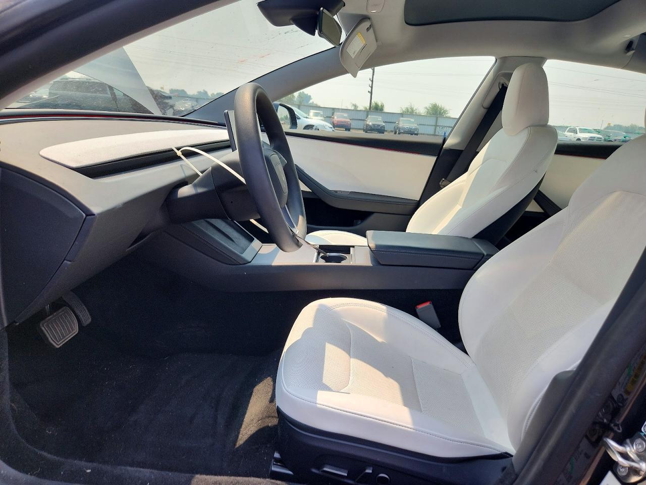 2024 Tesla Model 3 - Фото 7