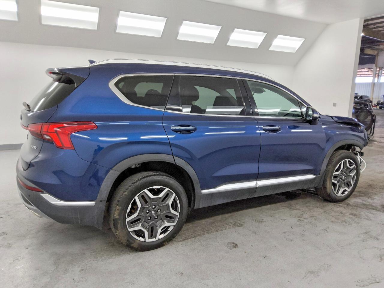 2023 Hyundai Santa Fe Limited - Image 3