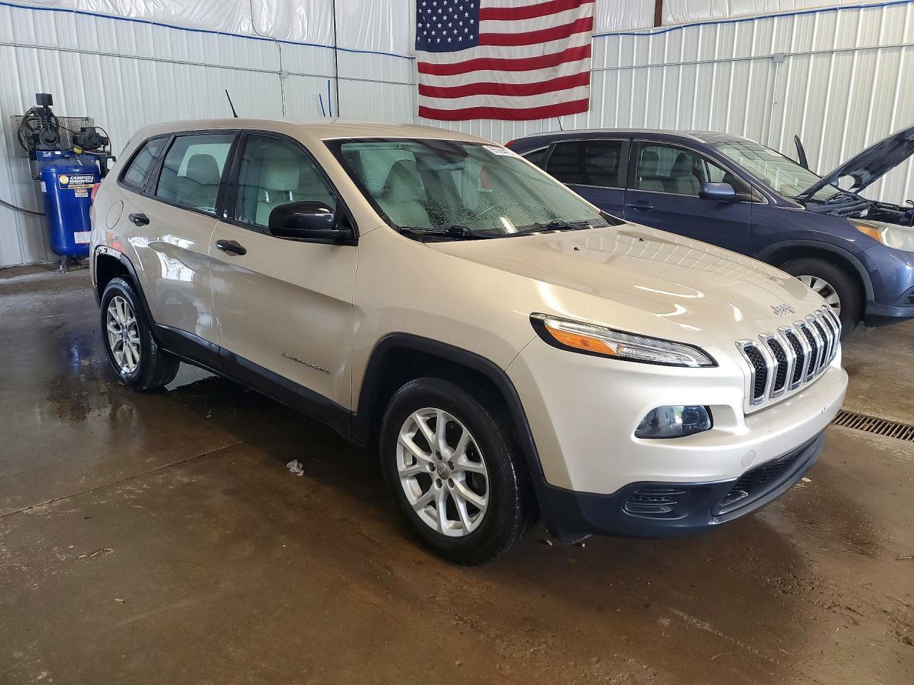 2015 Jeep Cherokee Sport - Фото 4