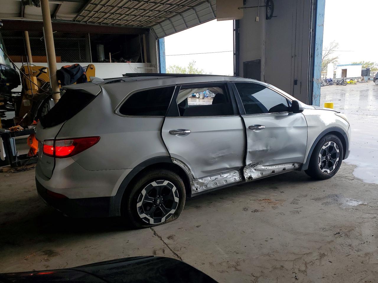 2015 Hyundai Santa Fe Gls - Фото 3