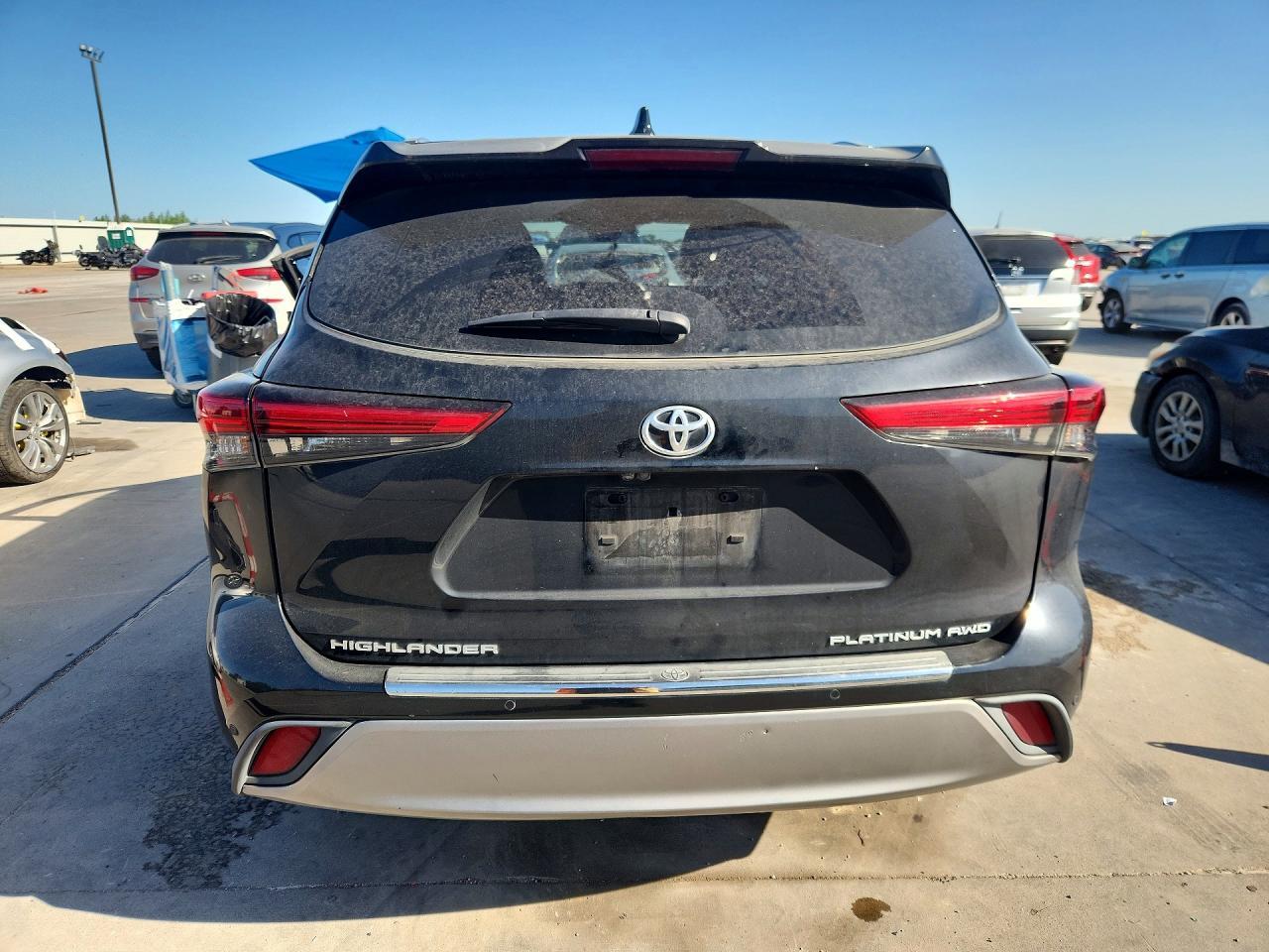 2021 Toyota Highlander Platinum - Фото 6