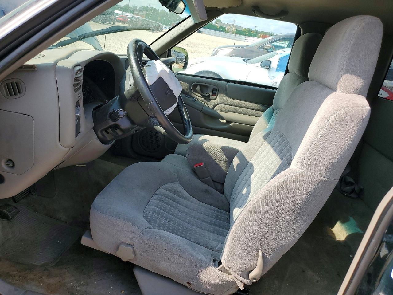 2002 Chevrolet S Truck S10 - Image 7