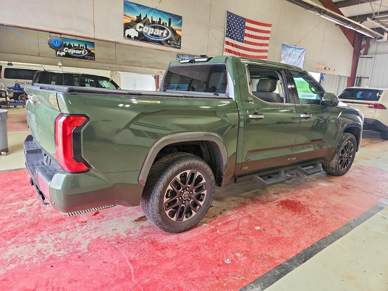 2023 Toyota Tundra Crewmax Limited - Image 3